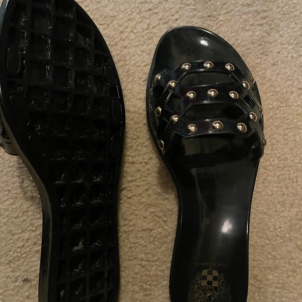 Vince Camuto jelly style black slides sz 8